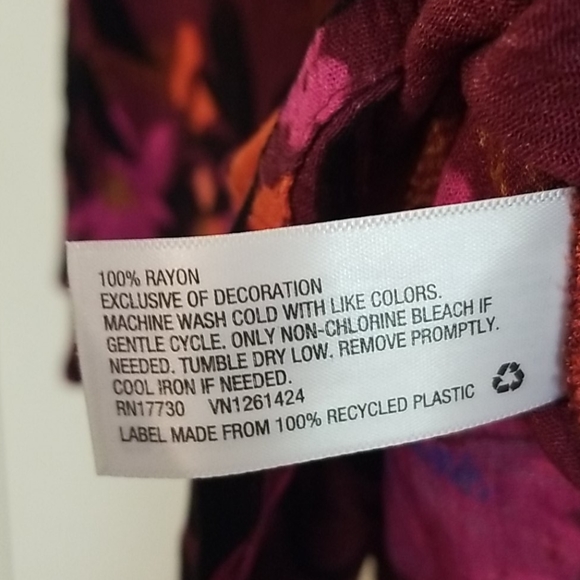 Cold Shoulder Top - Picture 5 of 5